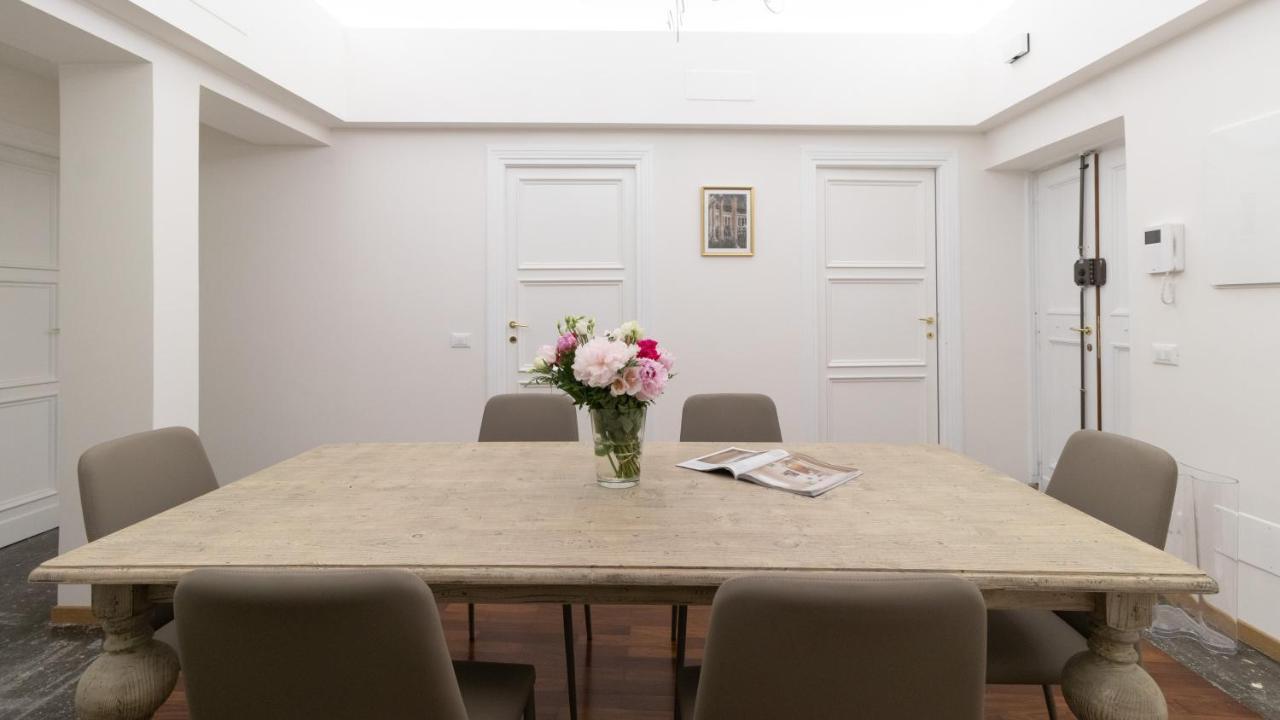 Italianway - Barberini Elegantia Apartments Roma المظهر الخارجي الصورة