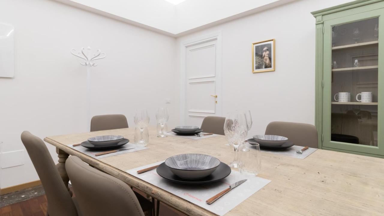 Italianway - Barberini Elegantia Apartments Roma المظهر الخارجي الصورة