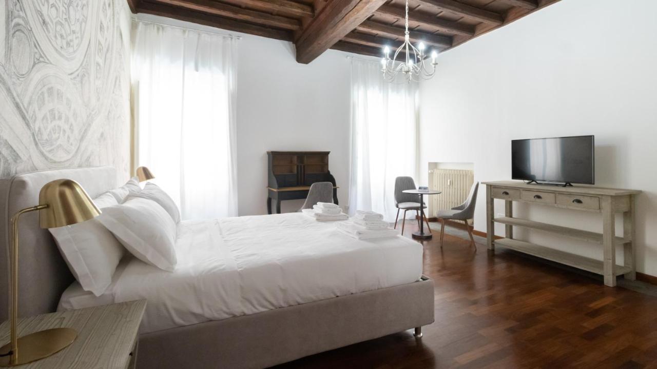 Italianway - Barberini Elegantia Apartments Roma المظهر الخارجي الصورة